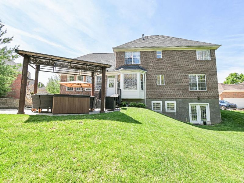 5840 Sutters Mill Drive, Green Township, OH 45247 Photo 77