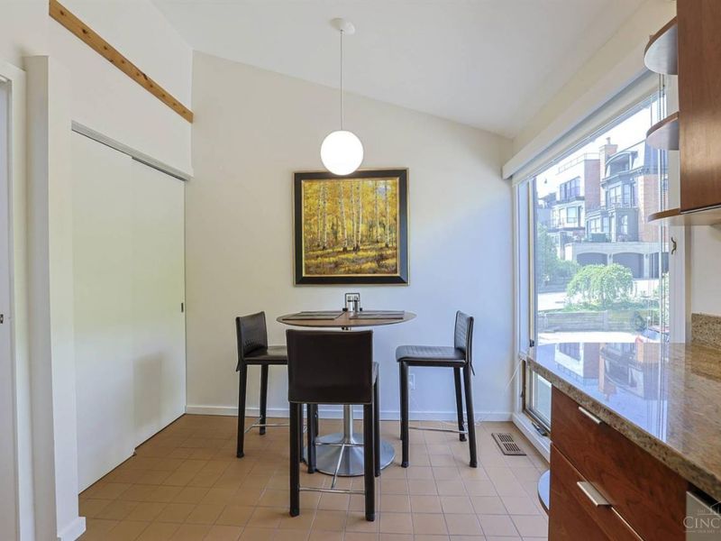 1022 Hatch Street, Cincinnati, OH 45202 Photo 20