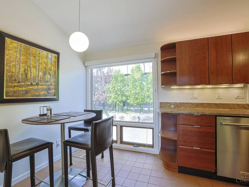 1022 Hatch Street, Cincinnati, OH 45202 Photo 21