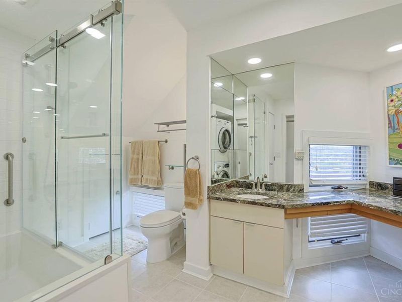 1022 Hatch Street, Cincinnati, OH 45202 Photo 27