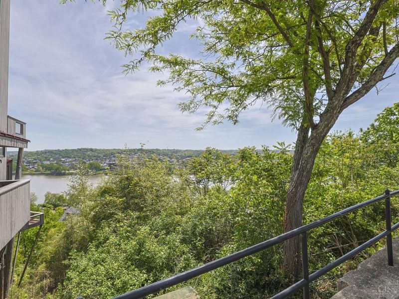 1022 Hatch Street, Cincinnati, OH 45202 Photo 42