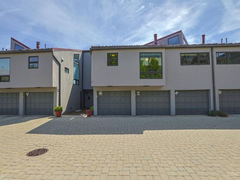 1022 Hatch Street, Cincinnati, OH 45202 Photo 44