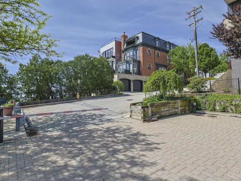 1022 Hatch Street, Cincinnati, OH 45202 Photo 46