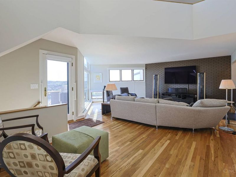 1022 Hatch Street, Cincinnati, OH 45202 Photo 8