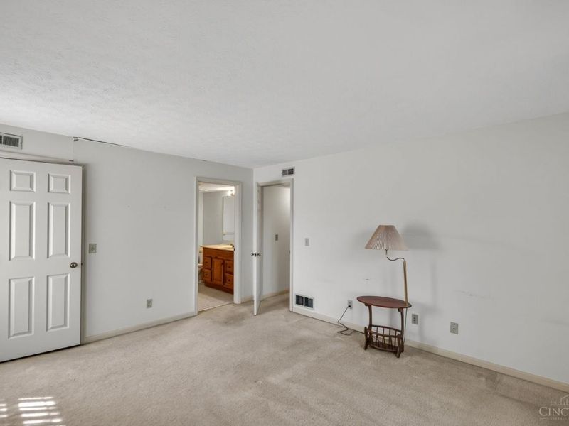 4019 White Chapel Lane, Unit 141, Loveland, OH 45140 Photo 23