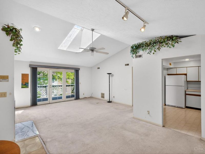 4019 White Chapel Lane, Unit 141, Loveland, OH 45140 Photo 7