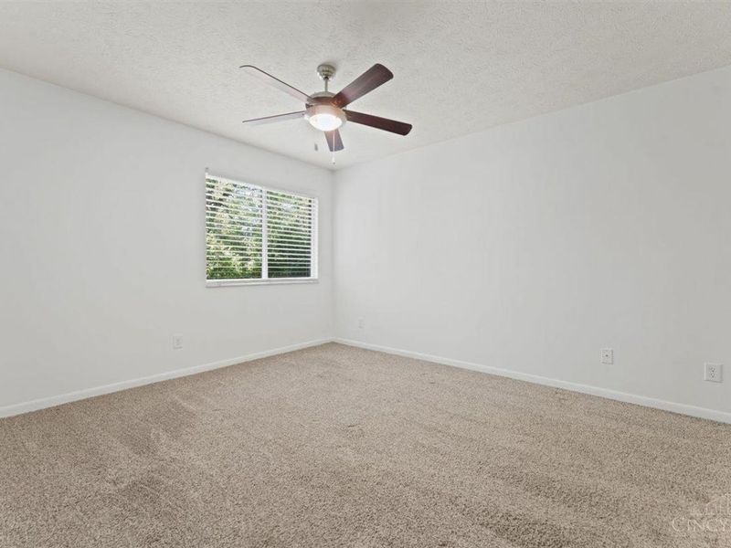 8839 Eagleview Drive, Unit 4, West Chester, OH 45069 Photo 11