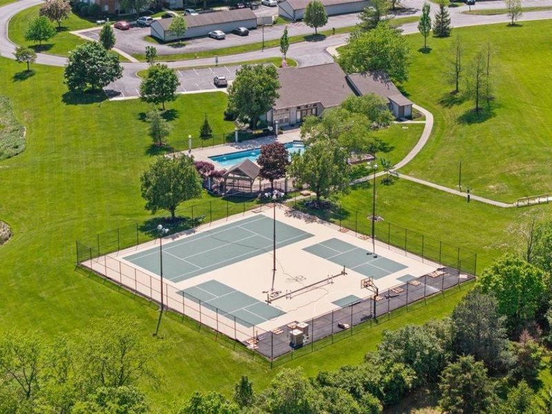 8839 Eagleview Drive, Unit 4, West Chester, OH 45069 Photo 28