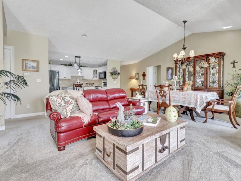 8003 Pinnacle Point Drive, Unit 203, West Chester, OH 45069 Photo 10