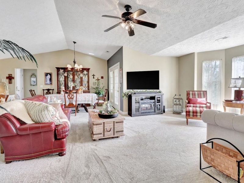8003 Pinnacle Point Drive, Unit 203, West Chester, OH 45069 Photo 9