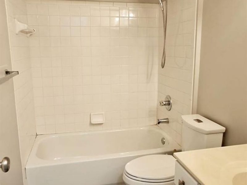 12051 Carrington Lane, Unit 103, Symmes Township, OH 45140 Photo 13