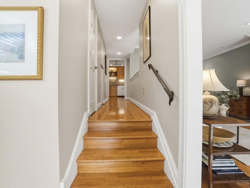 2388 Dana Avenue, Cincinnati, OH 45208 Photo 21