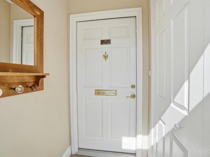 2388 Dana Avenue, Cincinnati, OH 45208 Photo 5