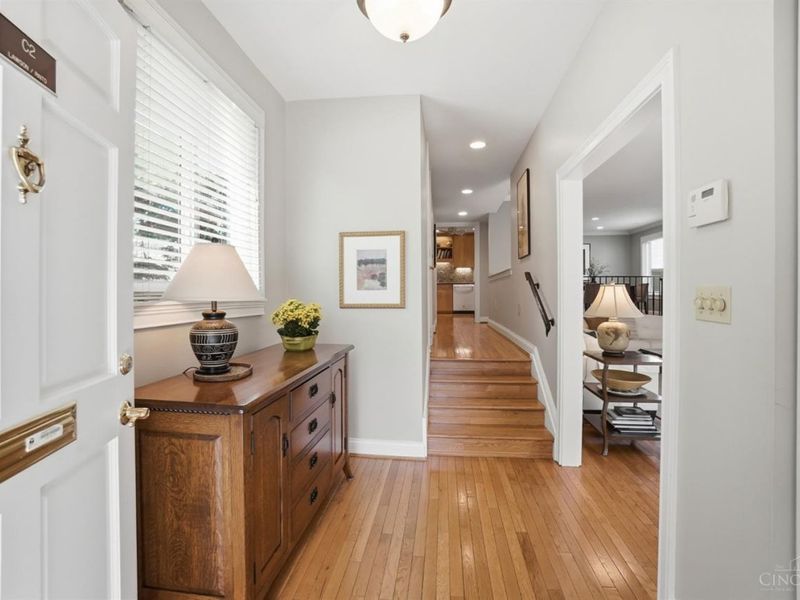 2388 Dana Avenue, Cincinnati, OH 45208 Photo 6