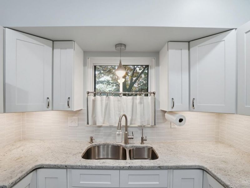 9436 Colegate Way, West Chester, OH 45011 Photo 14