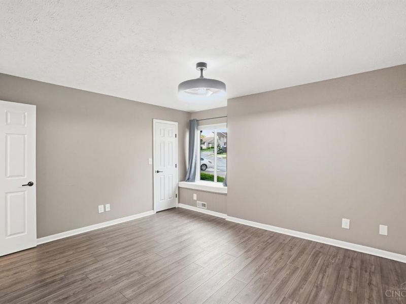 9436 Colegate Way, West Chester, OH 45011 Photo 18