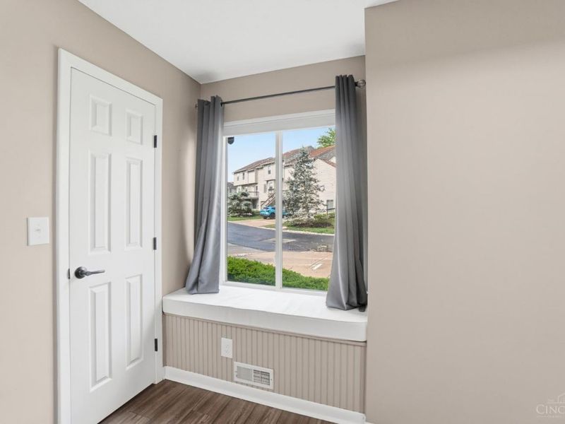 9436 Colegate Way, West Chester, OH 45011 Photo 19