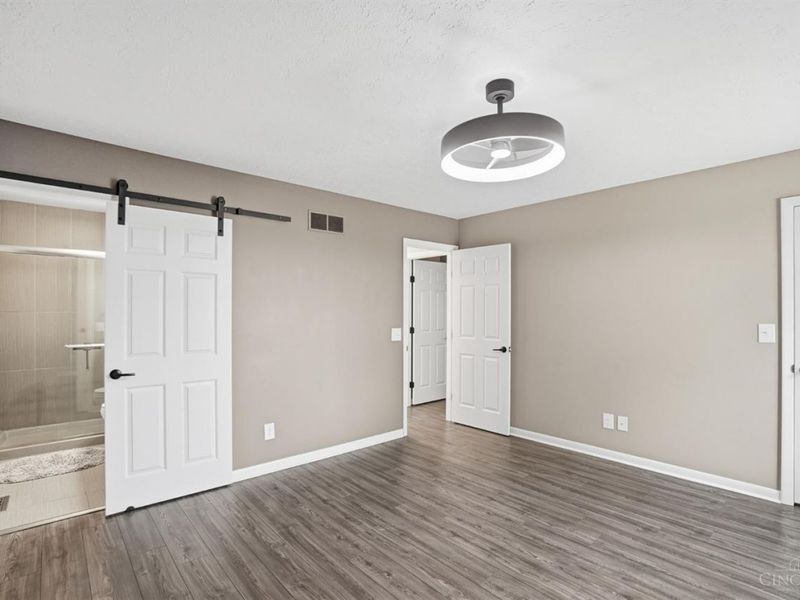 9436 Colegate Way, West Chester, OH 45011 Photo 20