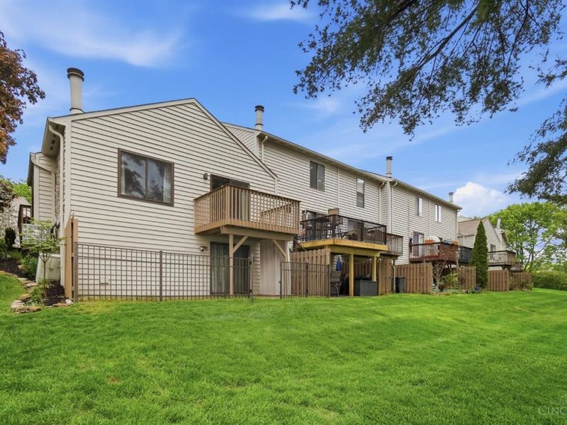 9436 Colegate Way, West Chester, OH 45011 Photo 37