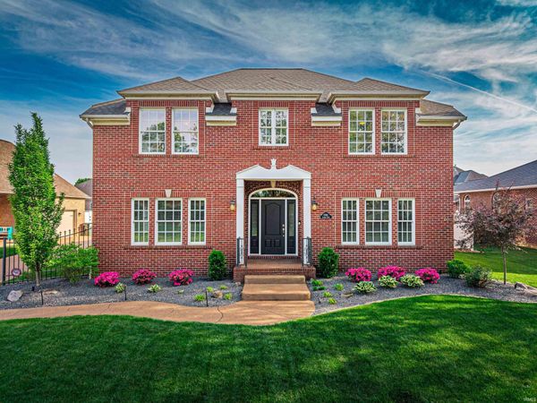 10411 Lauren Court, Newburgh, IN 47630