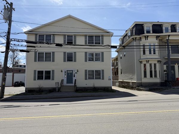 329 Main Street , Biddeford, ME 04005