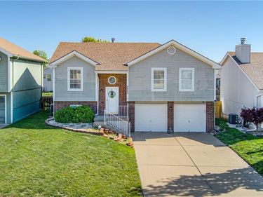 8660 NE 110th Street, Kansas City, MO 64157