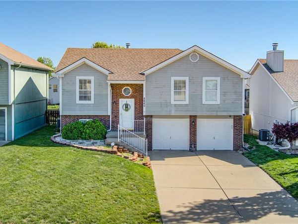8660 NE 110th Street, Kansas City, MO 64157