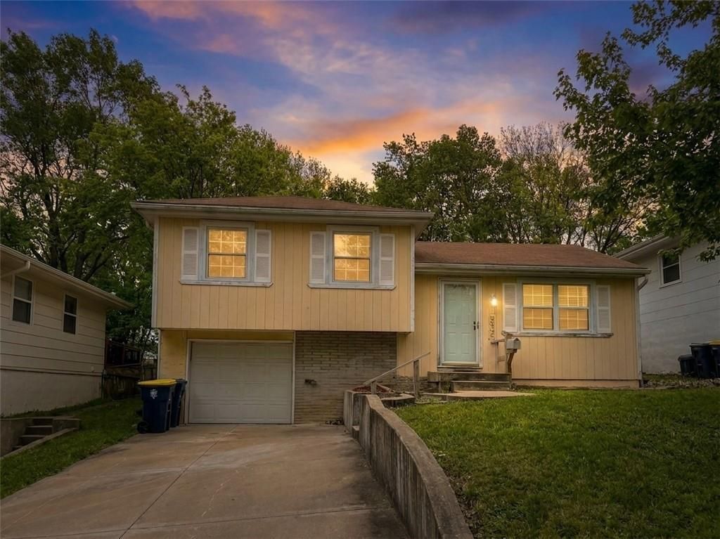 4831 N Manchester Avenue, Kansas City, MO 64119 Main Photo