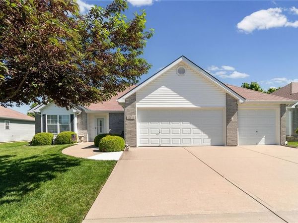 1016 Carlisle Drive, Raymore, MO 64083