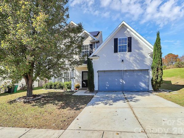 7923 Mossycup Drive, Charlotte, NC 28215