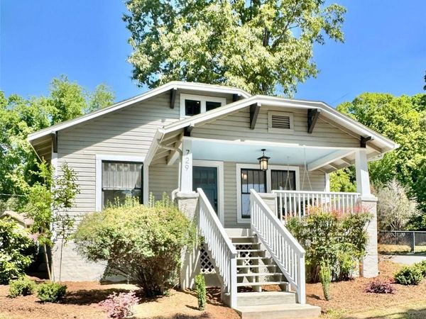 729 E Front Street, Statesville, NC 28677