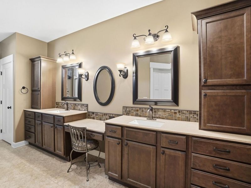 980 Greenmantle Drive, Troy, OH 45373 Photo 31