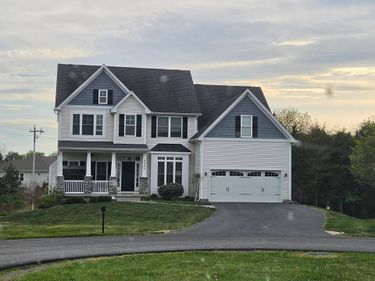 8340 OVERBROOK DR, MCGAHEYSVILLE, VA 22840