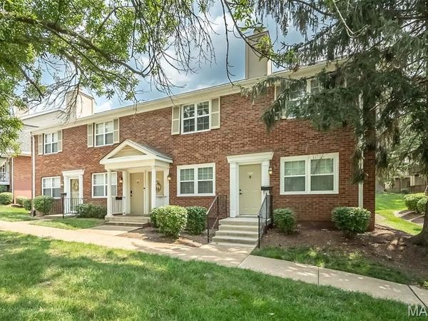 1526 Thrush Terrace, St Louis, MO 63144