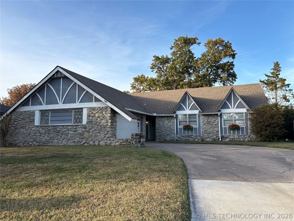 9445 E 39th Place , Tulsa, OK 74145