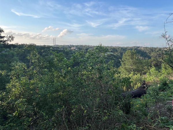 2110 Indian Creek RD , Austin, TX 78734