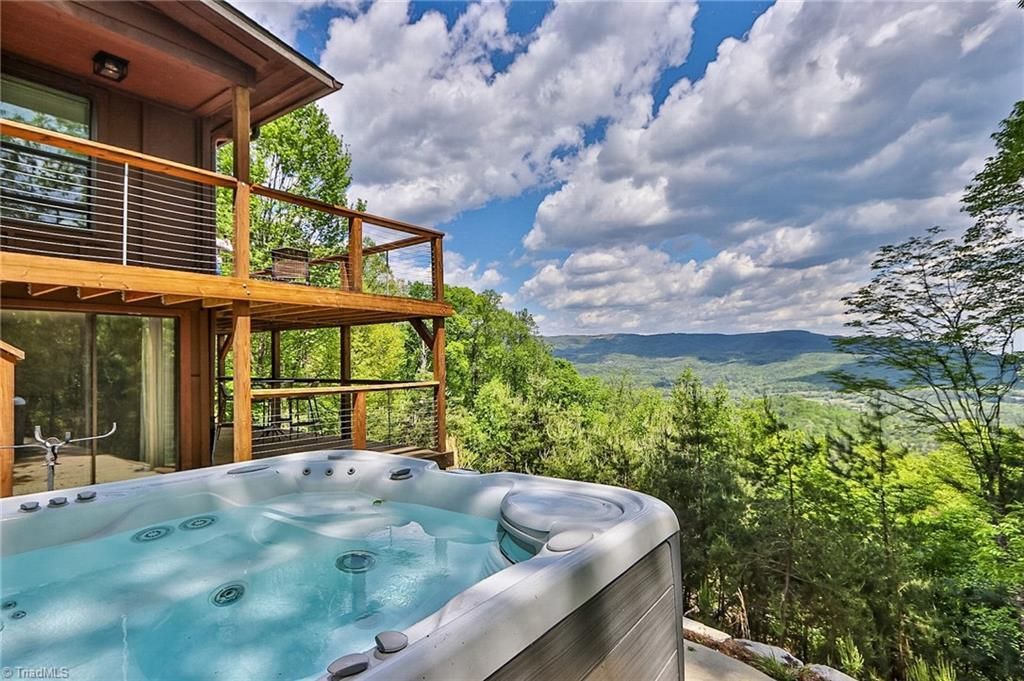 1401 Greenstreet Drive, Traphill, NC 28685 Main Photo