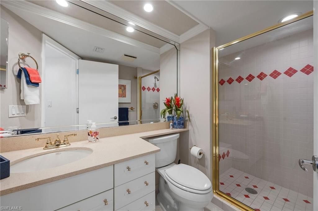 4651 Gulf Shore Blvd N, Unit 205, Naples, FL 34103 Photo