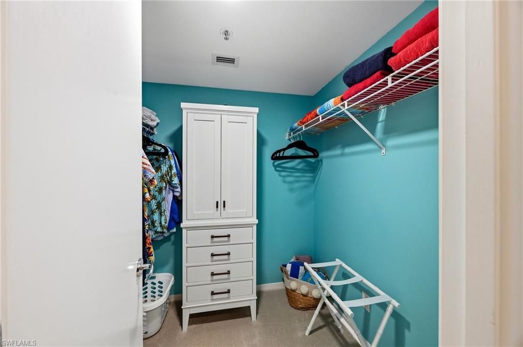 4651 Gulf Shore Blvd N, Unit 205, Naples, FL 34103 Photo