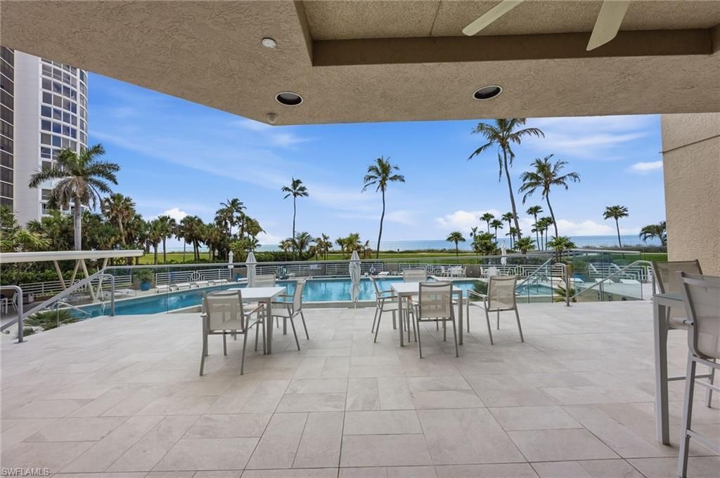 4651 Gulf Shore Blvd N, Unit 205, Naples, FL 34103 Photo