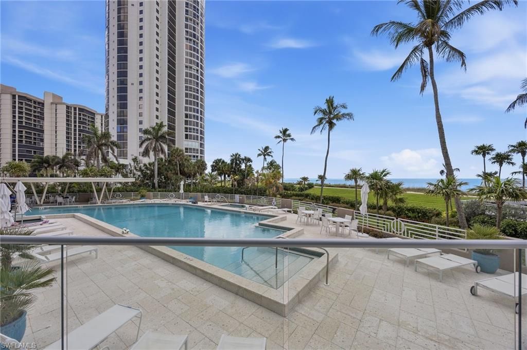 4651 Gulf Shore Blvd N, Unit 205, Naples, FL 34103 Photo