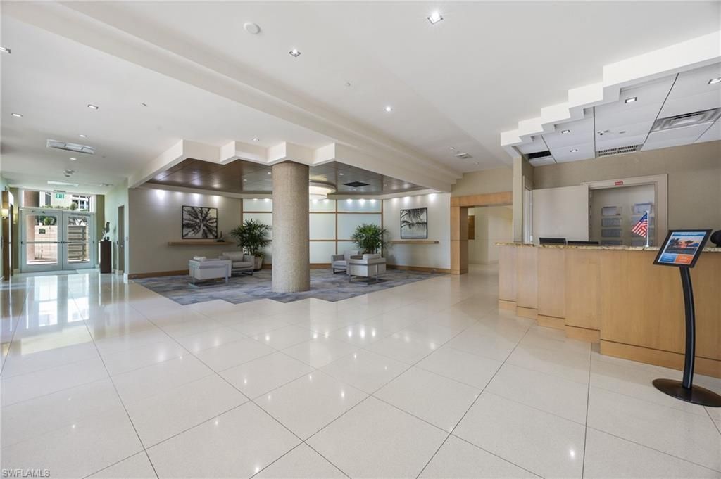4651 Gulf Shore Blvd N, Unit 205, Naples, FL 34103 Photo