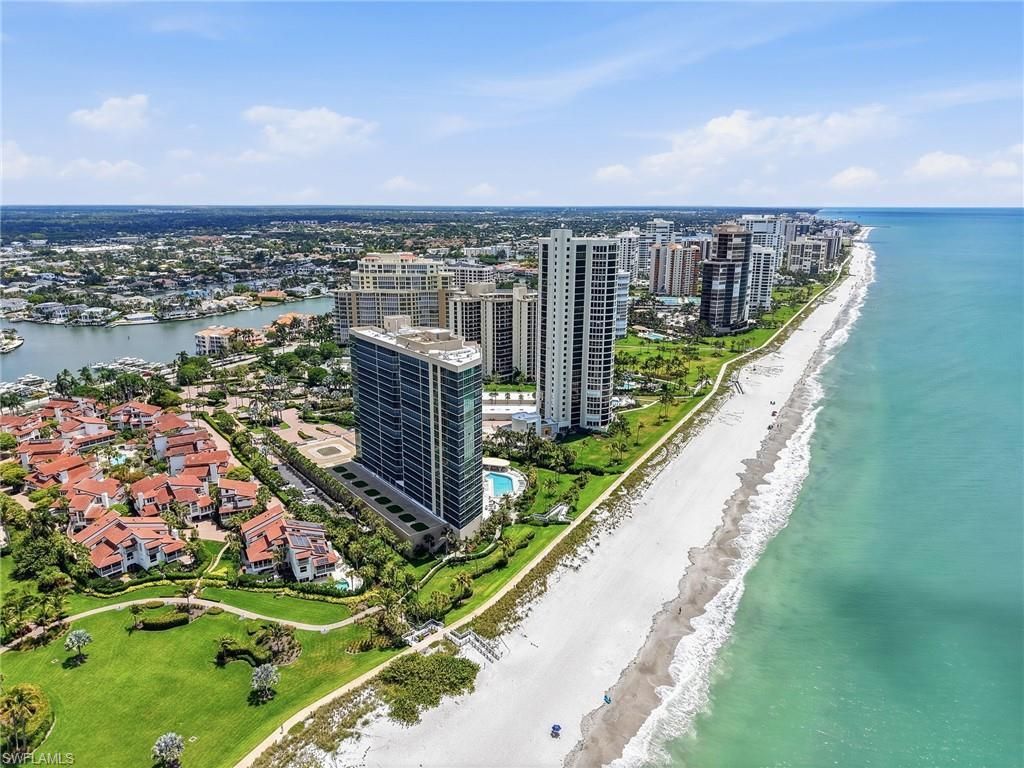 4651 Gulf Shore Blvd N, Unit 205, Naples, FL 34103 Photo
