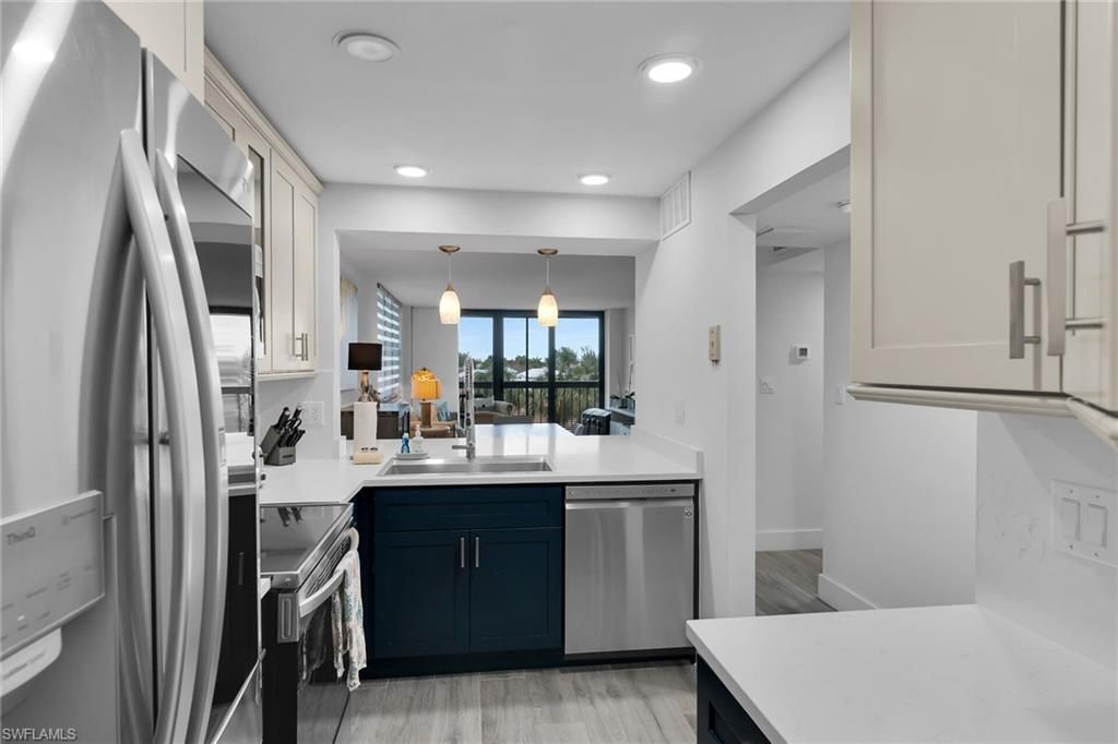 591 Seaview Ct, Unit A402, Marco Island, FL 34145 Photo