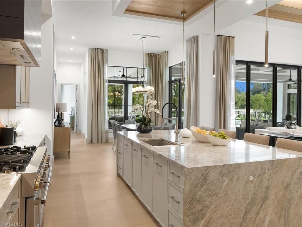 6462 Daniels Rd , Naples, FL 34109 Photo