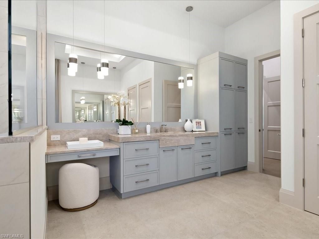 6462 Daniels Rd , Naples, FL 34109 Photo