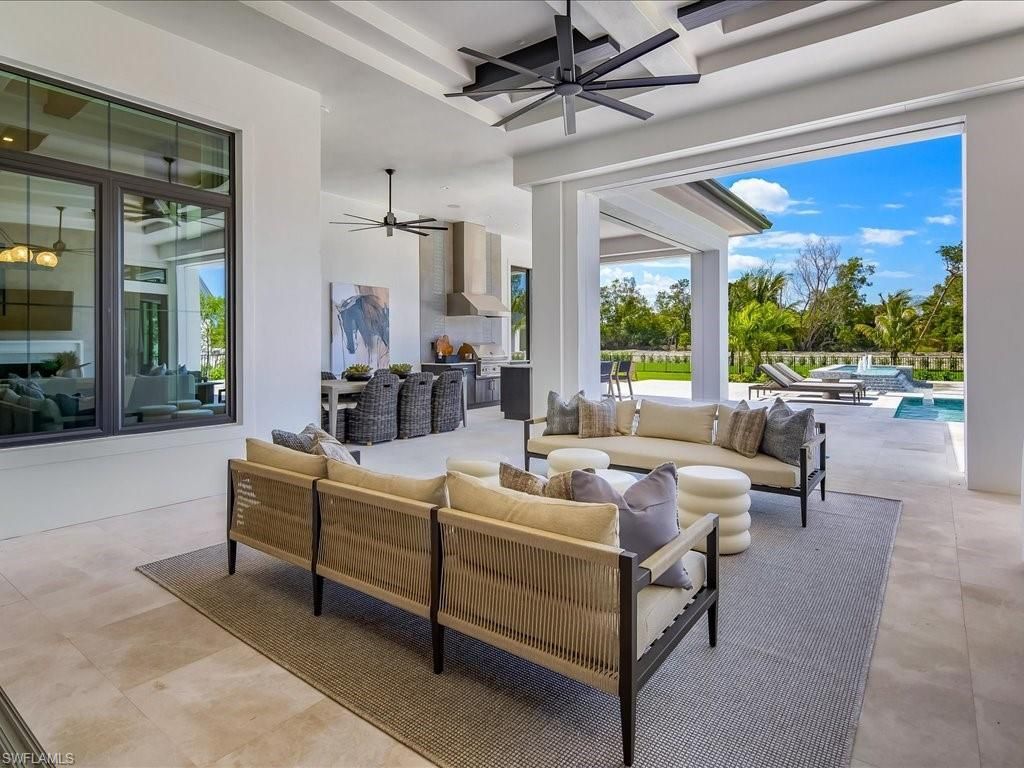 6462 Daniels Rd , Naples, FL 34109 Photo