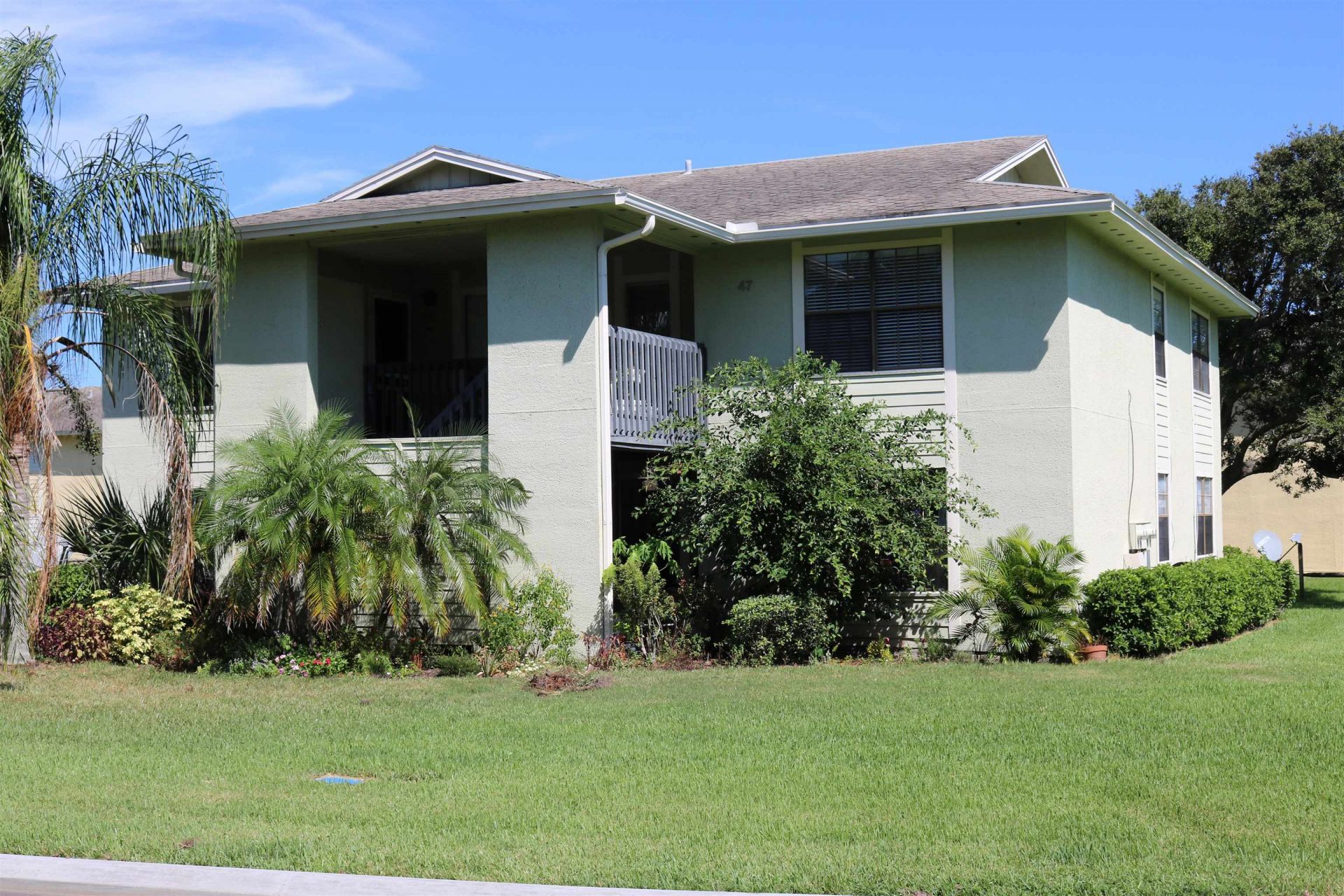 47 Brigantine Ct, Saint Augustine Beach, FL 32080 Main Photo