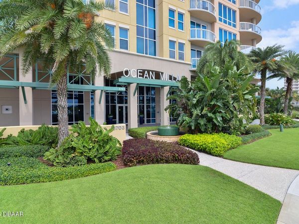 3703 S Atlantic Avenue, Unit 204, Daytona Beach Shores, FL 32118