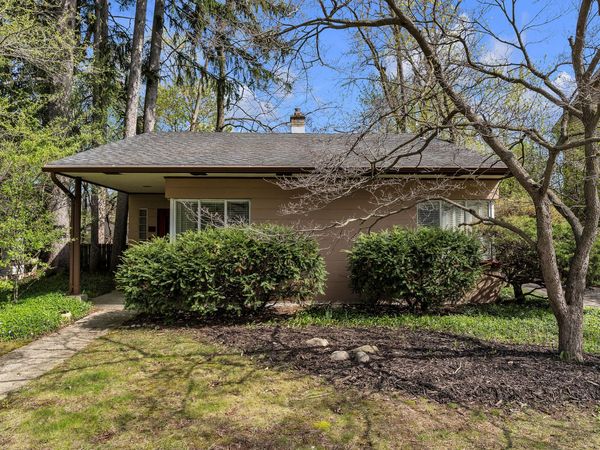 803 Barton Drive, Ann Arbor, MI 48105